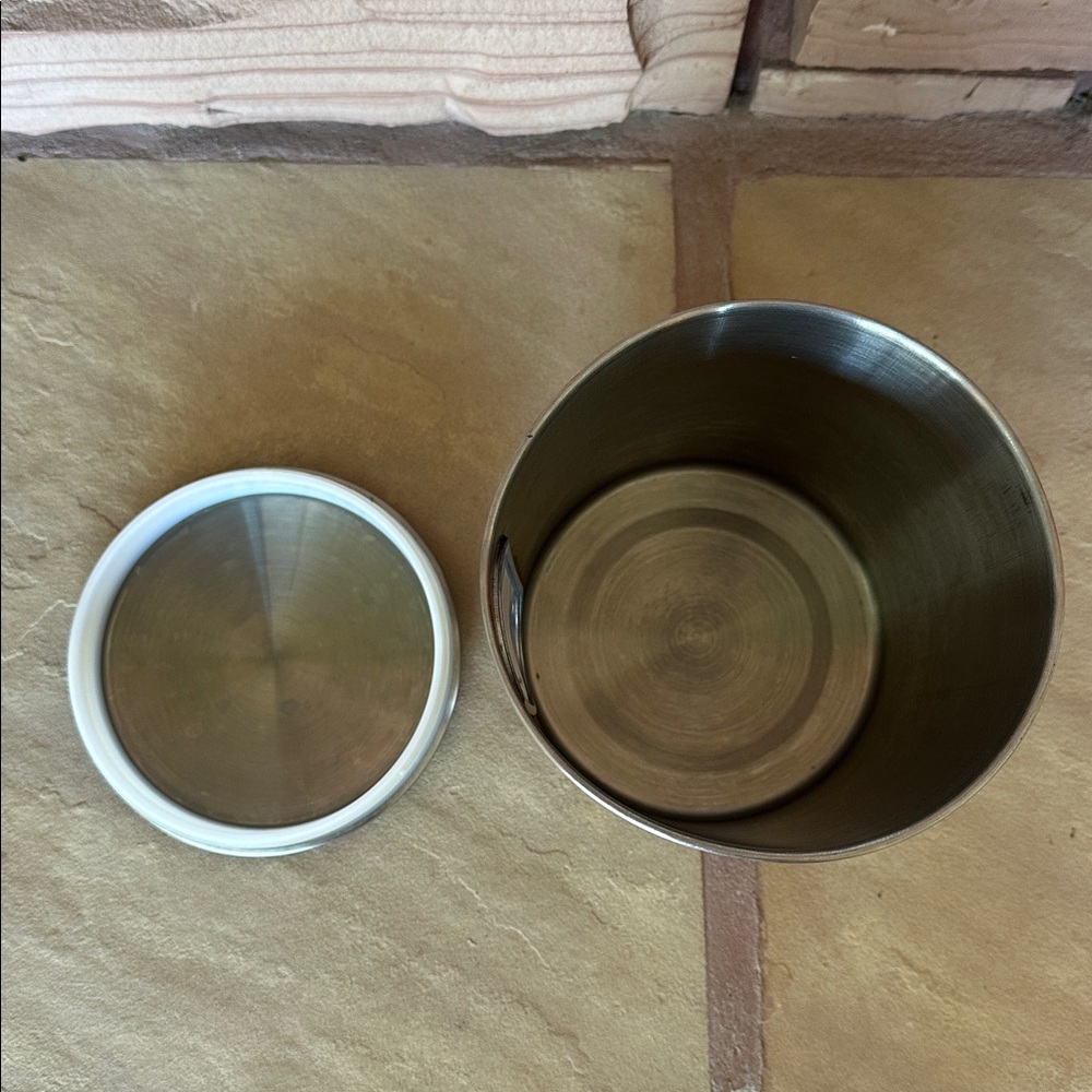 Stainless Steel Container - Picture 4 of 4